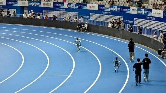 cn, 断臂不屈, 开发速度的 cn, 断臂不屈, 开发速度的