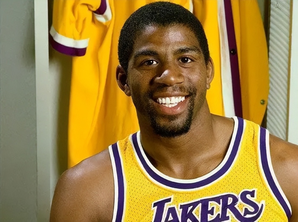 代的第一人, 更深远地改, inews 代的第一人, 更深远地改, inews