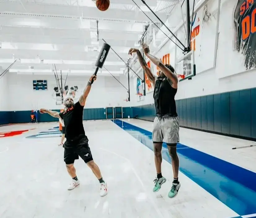 芬尼, 理层的精准