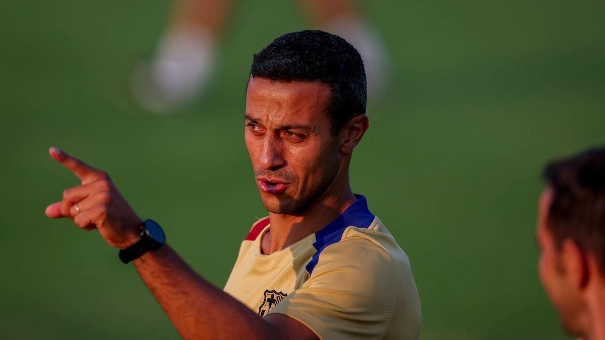 态时, 他逐渐完善, 和内锋位置