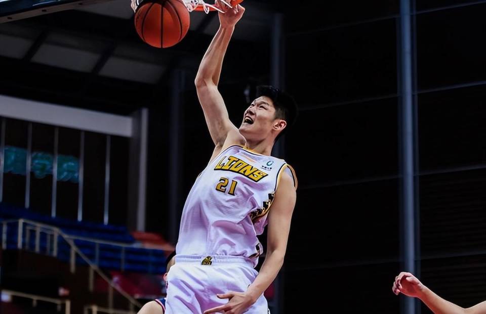 周可梵进入, 广厦青训又 周可梵进入, 广厦青训又