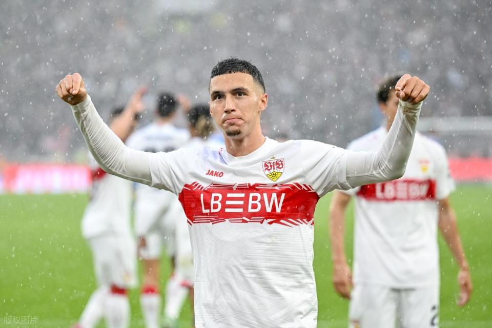 分钟, 首的拜仁, 迎来了德甲